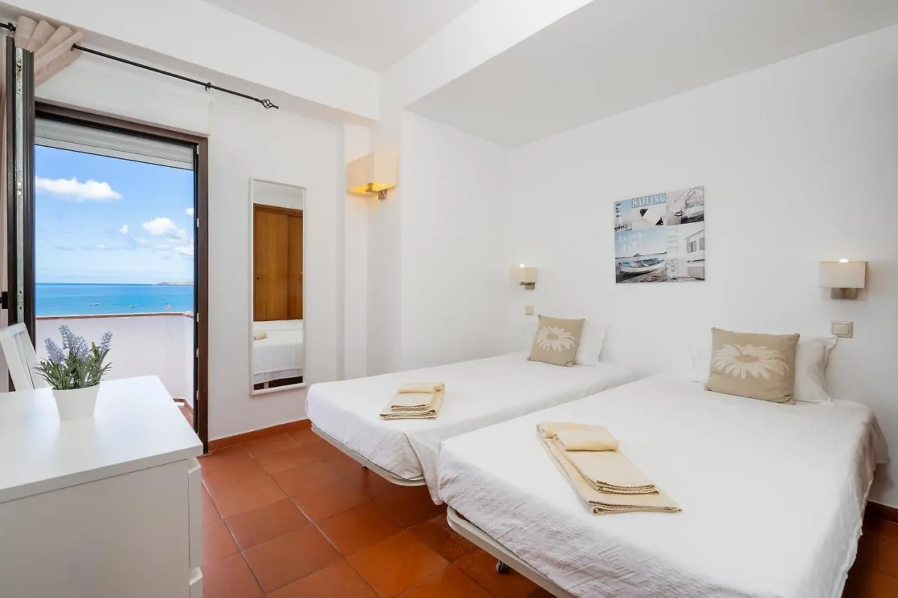 Apartment Praia De Alvor